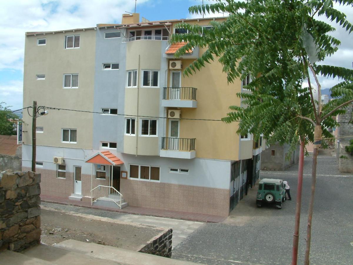 Hotel Residencial Por Do Sol Porto Novo Exteriér fotografie